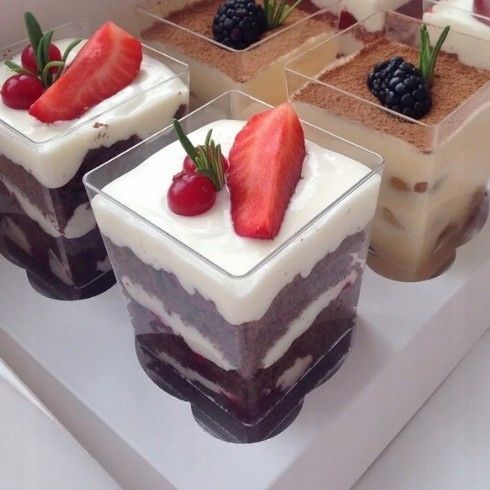 POJEMNIKI PUCHARKI KWADRATOWE DO DESERÓW KUBKI SŁODKI STÓŁ BUFET 60ML 50szt na Arena.pl