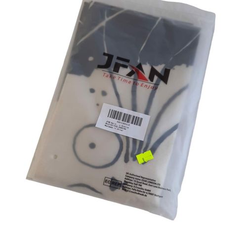 Fartuch kuchenny wzór z kotami kreskówkowy na Arena.pl