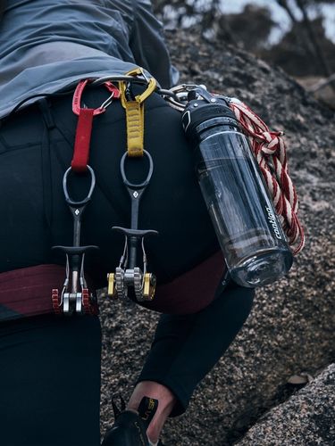 Butelka na wodę Contigo Free Flow 1000ml szary na Arena.pl