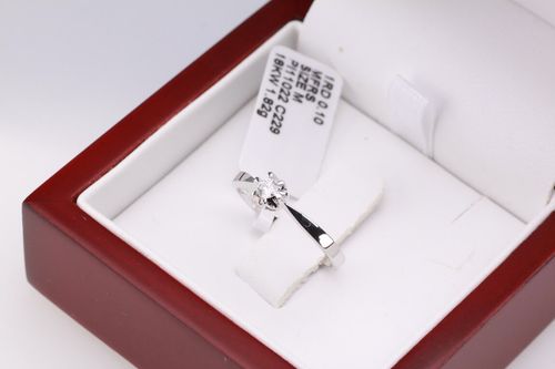 Złoty pierścionek PBD1517 - Diament na Arena.pl