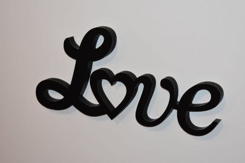 Napis 3D Love na Arena.pl