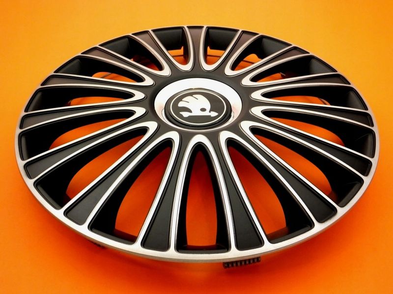 KOŁPAKI 13'' SKODA Felicia Favorit Forman 120 LSM zdjęcie 3