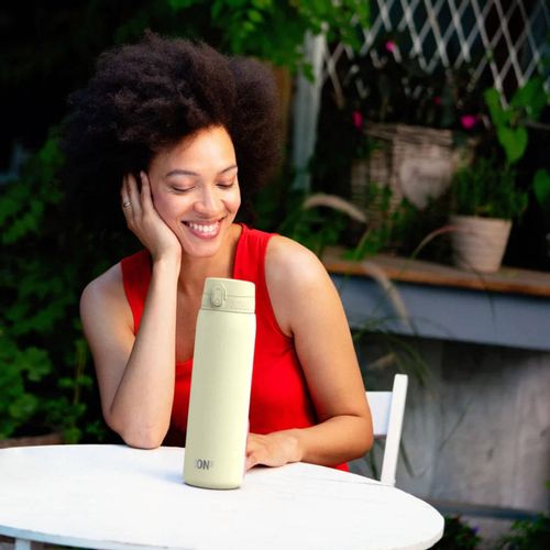 ION8 Niebieska butelka termiczna na wodę 920 ml na Arena.pl