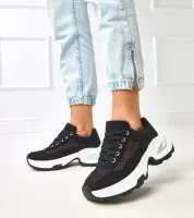 Czarne sneakersy na platformie z cyrkoniami Inga 37