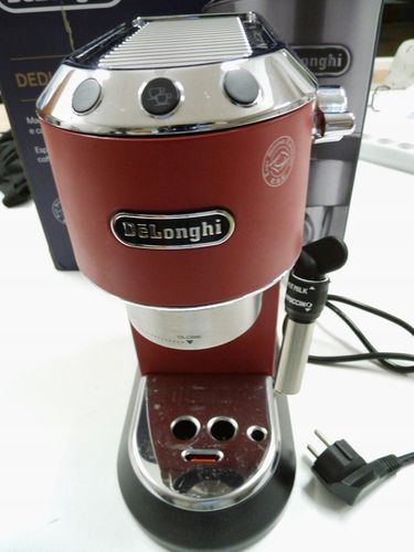 Ekspres ciśnieniowo-przelewowy De'Longhi EC685R 1350 W czerwony L.AG.22 na Arena.pl