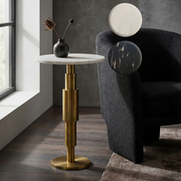 Marmurowy stolik boczny dekoracyjny do salonu do sofy kawowy złota rama