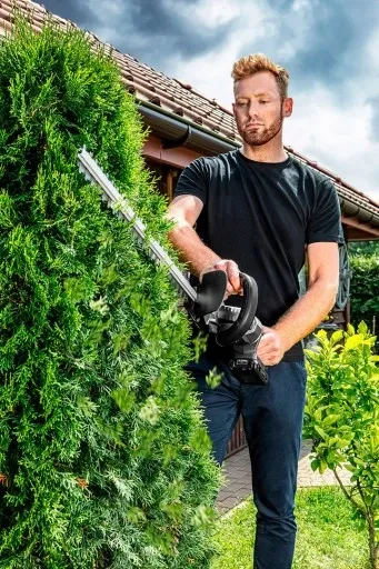 Nożyce do żywopłotu +akumu.4Ah +ładowarka GRAPHITE zdjęcie 2