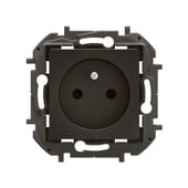 NOWE NILOE - GNIAZDO 2P+Z ZACISKI ŚRUBOWE 16 A - 250 V~ CZARNE - Legrand NP3101BK