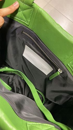 Stand Studio Assante Puffy (z defektem) na Arena.pl