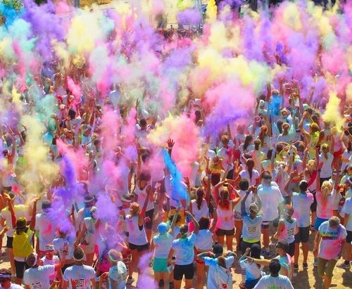 Kolorowy proszek Holi Puder Festiwal ZESTAW 100 szt. na Arena.pl