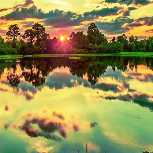 Deco Panel, Wschód słońca nad jeziorem 60x40 na Arena.pl