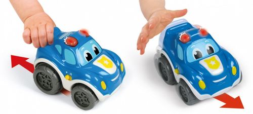 Samochód policyjny na Arena.pl