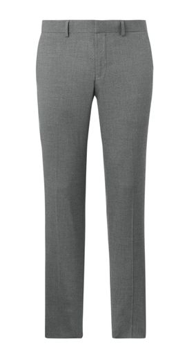 Isaac Dewhirst - Garnitur 48 na Arena.pl