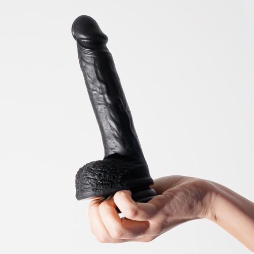 Crushious Inviktus 8 Liquid Silicone Dildo Black na Arena.pl