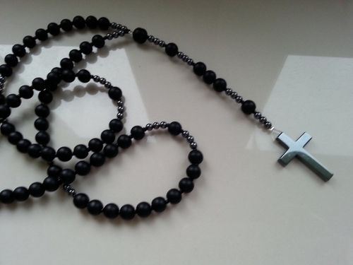 MĘSKI NASZYJNIK RÓŻANIEC ONYKS HEMATYT HIT Nowość na Arena.pl