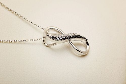 Złoty wisiorek WBD3890 - Diament na Arena.pl