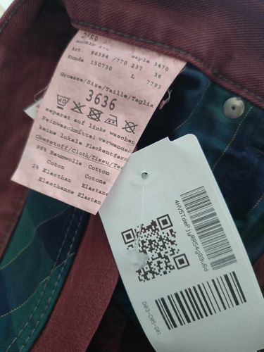 Bugatti Spodnie Krótkie Męskie Wygodne Stylowe Bordowe Rozmiar 36 na Arena.pl