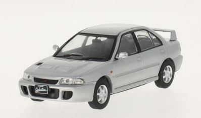 WHITEBOX Mitsubishi Lancer Evo 1 RHD, 1992 (silver) na Arena.pl