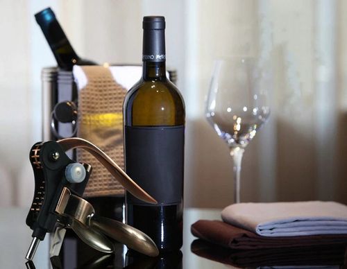 WALIZKA- AKCESORIA DO WINA NR:7376 na Arena.pl