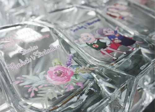 KARAFKA PREZENT na dzień kobiet dla Kobiety nadruk na Arena.pl