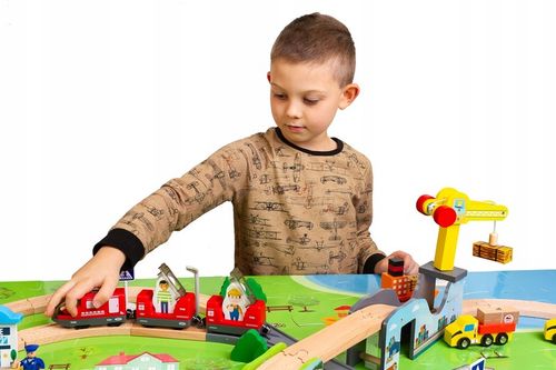 OGROMNA DREWNIANA KOLEJKA ELEKTRYCZNA 2x POCIĄG na baterie TOR MIASTO DŹWIG na Arena.pl