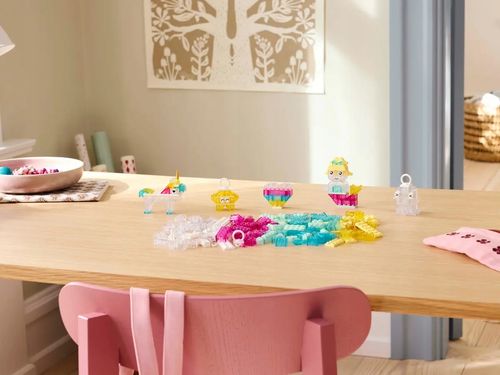 11040 - LEGO Classic - Magiczny zestaw z przezroczystymi klockami na Arena.pl