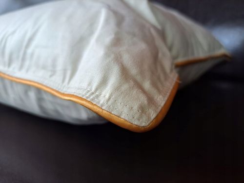 Poduszka 70x80 PUCH i PIERZE 1,5 kg 100% BAWEŁNA na Arena.pl