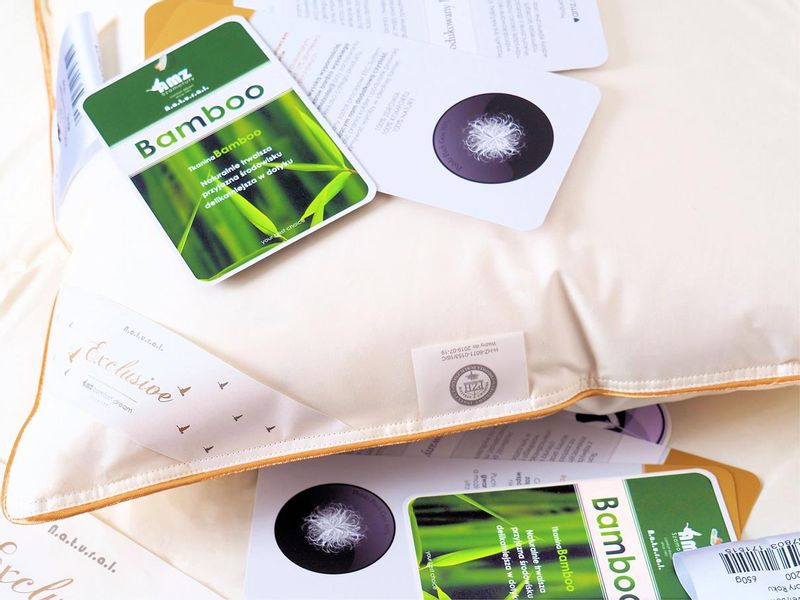 Poduszka puchowa 40x40 DREAM kremowa zdjęcie 3