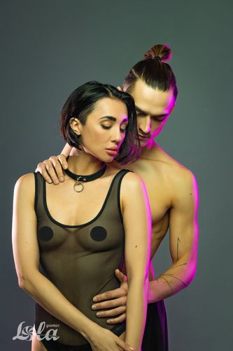 the collar party hard cabaret na Arena.pl