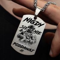 Nieśmiertelnik Tytanowy Wojskowy Nigdy Się Nie Poddawaj + GRAWER+ ŁAŃCUSZEK