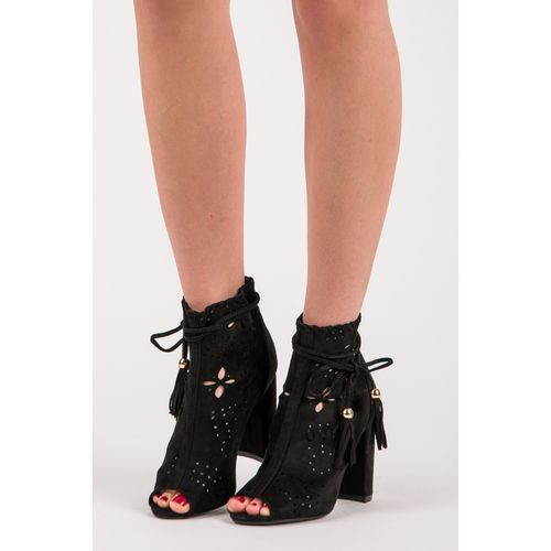 Ażurowe wiosenne botki r.37 na Arena.pl