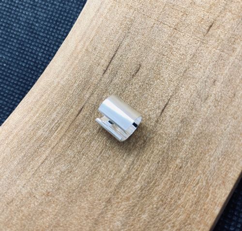 Srebrna nausznica 10 mm na Arena.pl