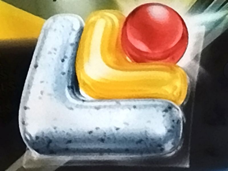 Tabletki do zmywarki Finish UltimatePlus 45szt zdjęcie 4