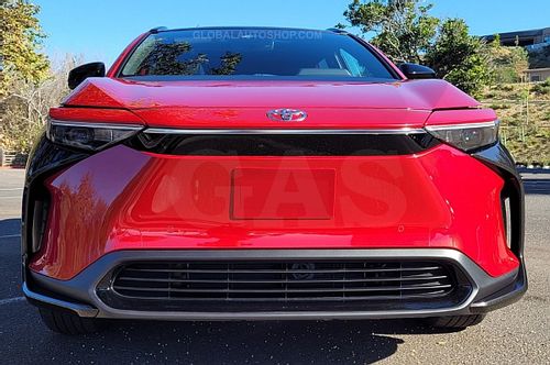 Toyota bZ4X - Chromowane Listwy Chrome Grill Atrapy Zderzaka Tuning na Arena.pl