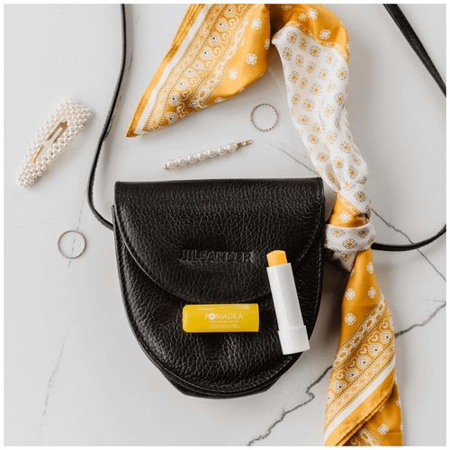 BasicLab pomadka nawilżająca do ust 4g na Arena.pl