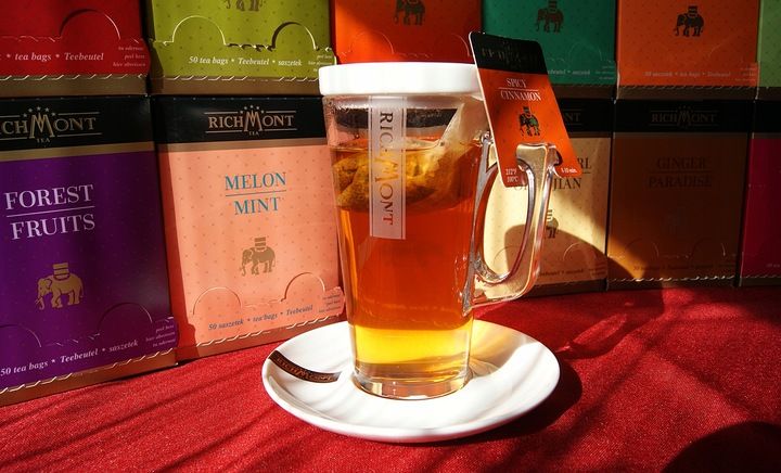 Herbata RICHMONT Forest Fruits 12 saszetek w oryginalnym kartoniku zdjęcie 3