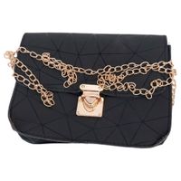 Mała torebka ze złotym łańcuszkiem skóra PU czarna