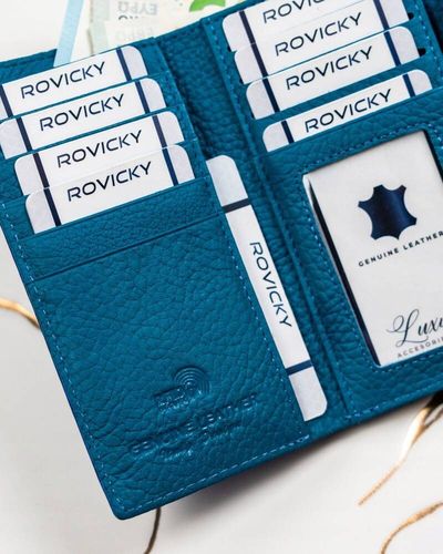 skórzany portfel damski na bigiel i zatrzask ze wzorem fal - lorenti na Arena.pl