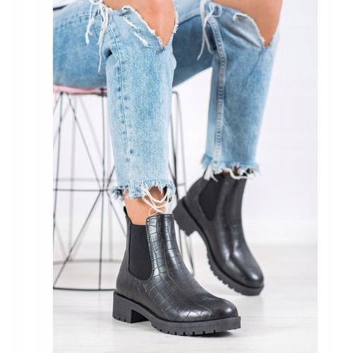 Wsuwane Sztyblety r.37 na Arena.pl