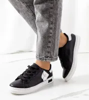 Czarne sneakersy damskie Frame 36