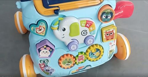 CHODZIK PCHACZ INTERAKTYWNY TABLICA EDUKACYJNY EFEKTY DŹWIĘKOWE RYSIK na Arena.pl