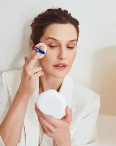 Krem-podkład NIVEA Hyaluron Cellular Filler 15g na Arena.pl