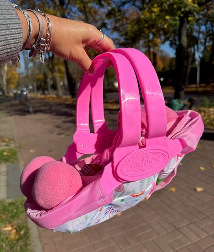 RÓŻOWE NOSIDEŁKO DLA LALEK 37 CM na Arena.pl