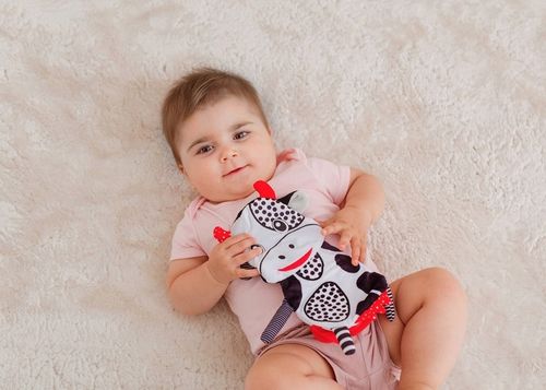 BaliBaZoo KONTRASTOWA KROWA Zabawka dla niemowląt Szeleścik Gryzak 0m+ na Arena.pl