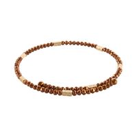 Choker z czekoladowych koralików i złotych, prostokątnych przekładek