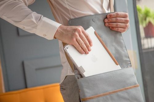 Moshi Aerio Lite - Torba iPad Pro 9.7 na Arena.pl