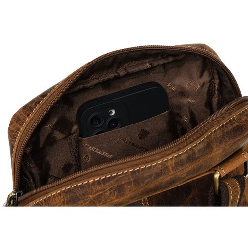 mała listonoszka męska w brązowym kolorze wykonana ze skóry naturalnej na Arena.pl