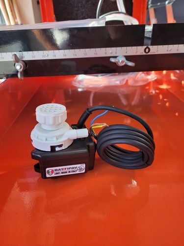 Pompa zatapialna pompka wody S3 P3 BATTIPAV do przecinarki piły 1560L/h 60W na Arena.pl