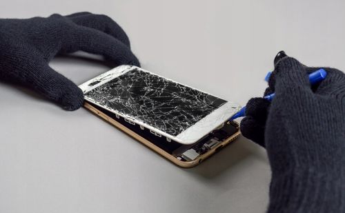 Zestaw narzędzi do naprawy telefonu na Arena.pl