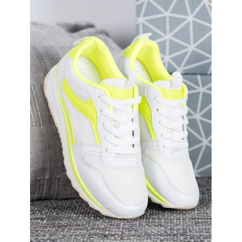 Wiązane Białe Buty r.36 na Arena.pl